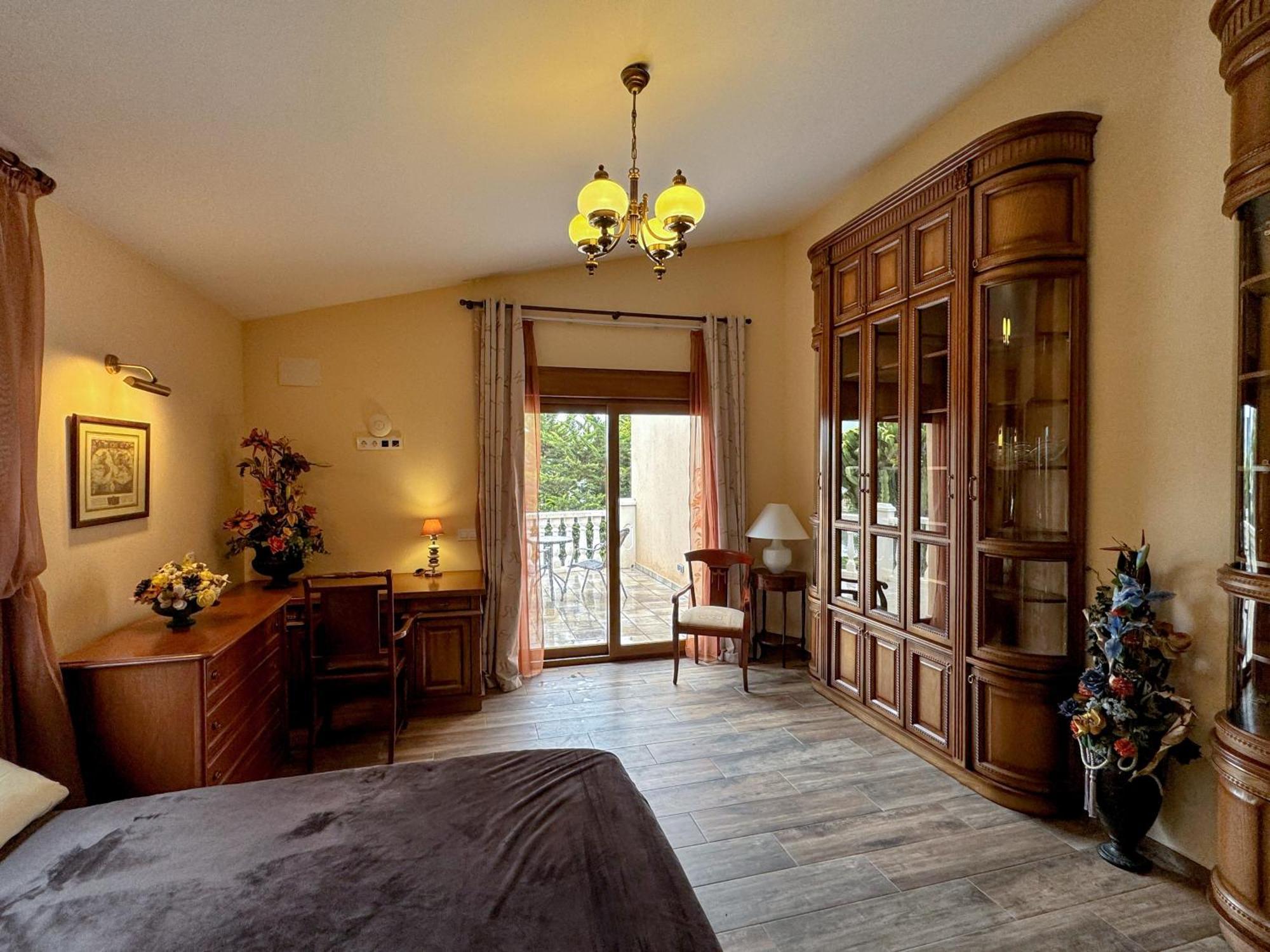 La Amistad Apartamento En Chalet Con Piscina Compartida กัลเป ภายนอก รูปภาพ